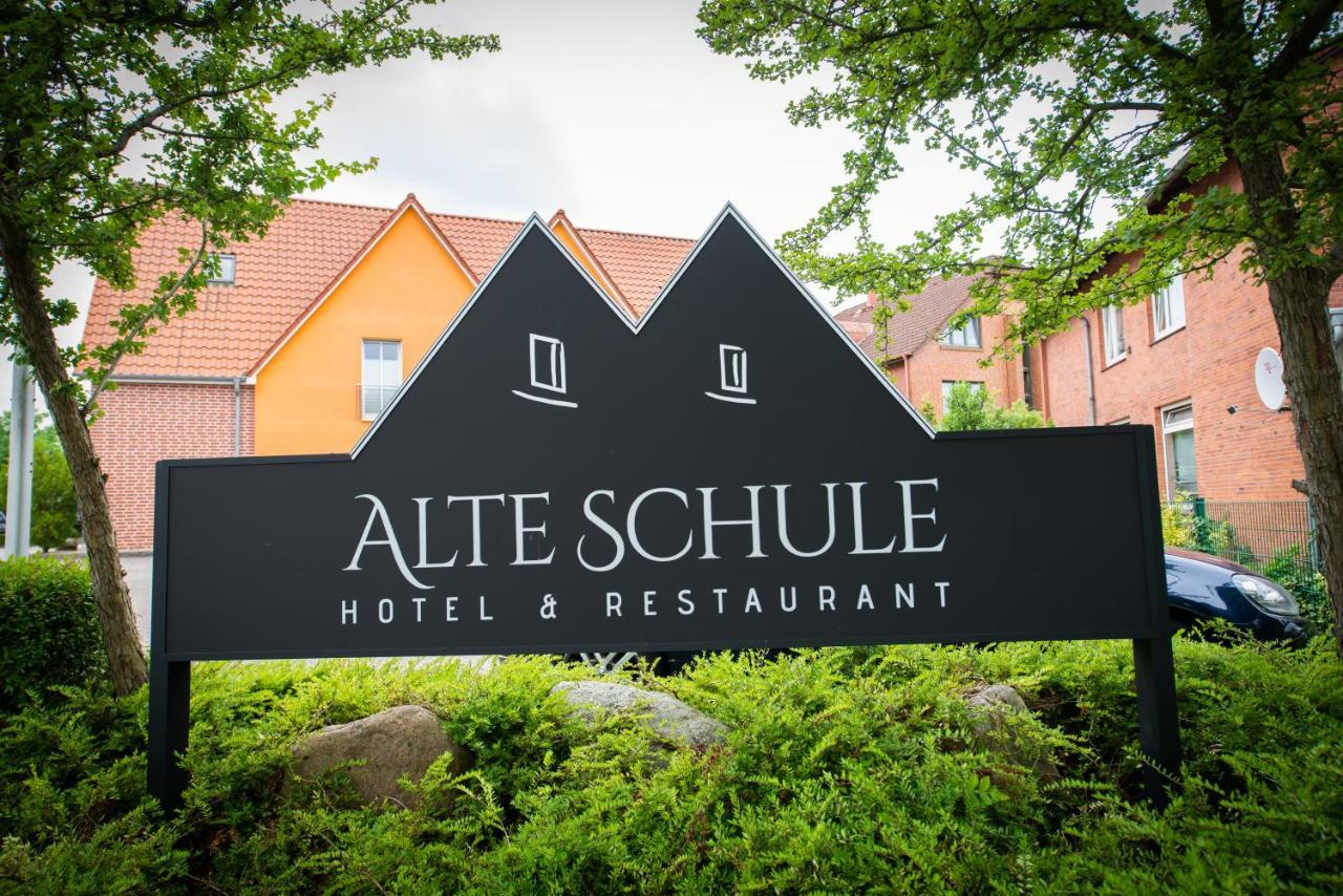 Hotel & Restaurant Alte Schule Siek Exterior photo
